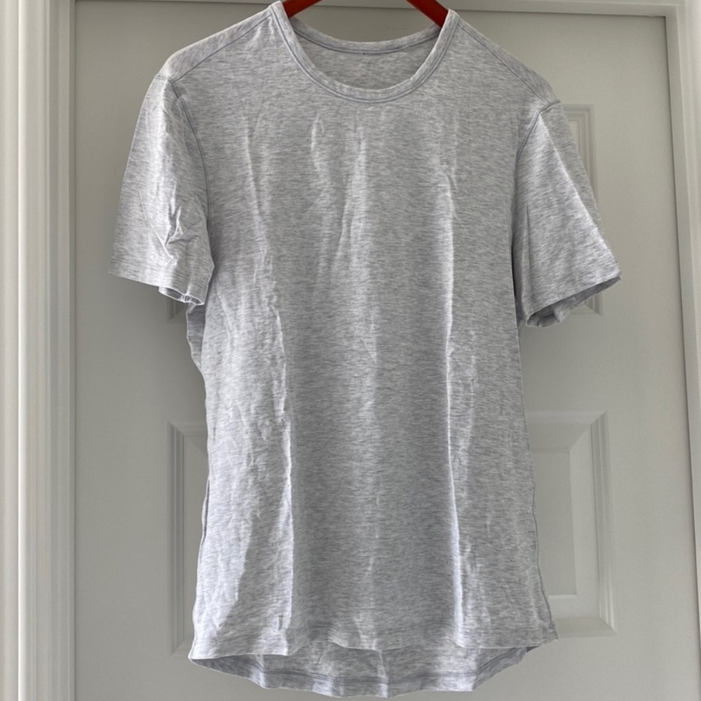 Lululemon Tee